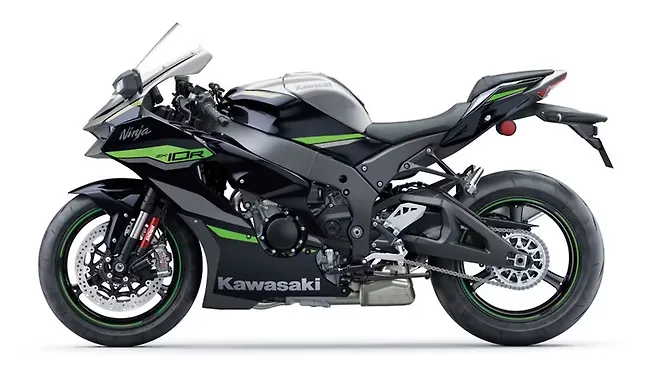 Kawasaki Ninja ZX-10R Left Rear Three Quarter