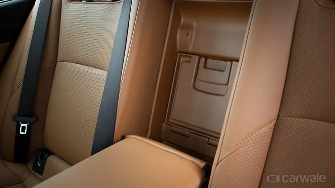 Toyota Camry Second Row Seats