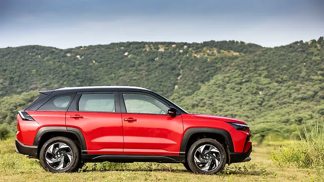 Victoris Zxi (O) 1.5 eCVT Dual Tone on road Price | Maruti