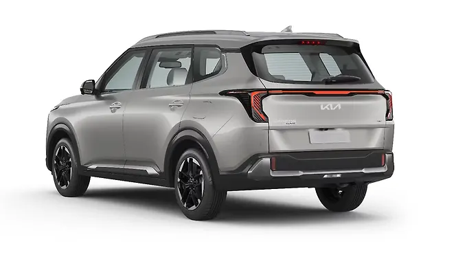 Kia Carens Clavis Left Rear Three Quarter