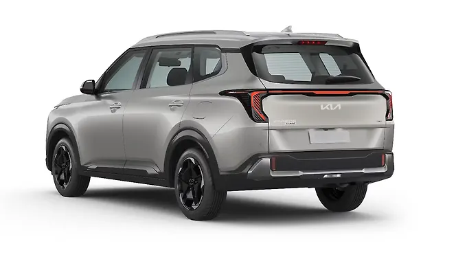 Kia Carens Clavis Left Rear Three Quarter