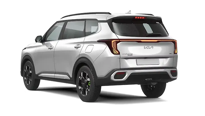 Kia Carens Clavis Left Rear Three Quarter
