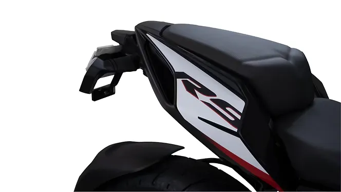 Bajaj Pulsar RS 200 Seat