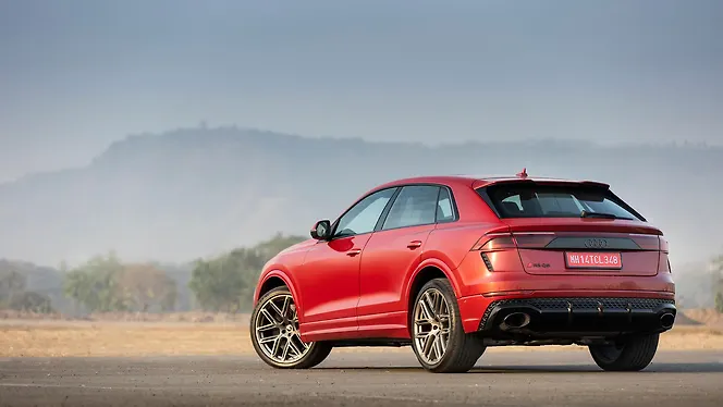 Audi RS Q8 Performance Left Rear Three Quarter