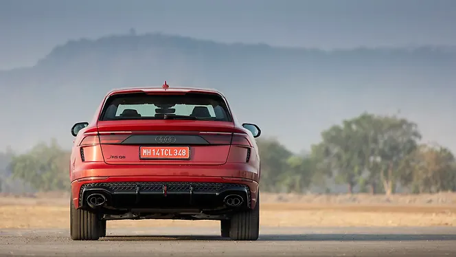 Audi RS Q8 Performance Rear View