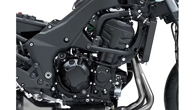 Kawasaki Versys 1100 Engine From Right