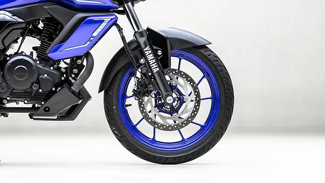 Yamaha FZ S Hybrid Price - Mileage, Images, Colours | BikeWale