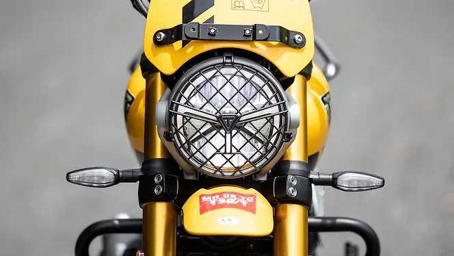 Triumph Scrambler 400 XC Head Light