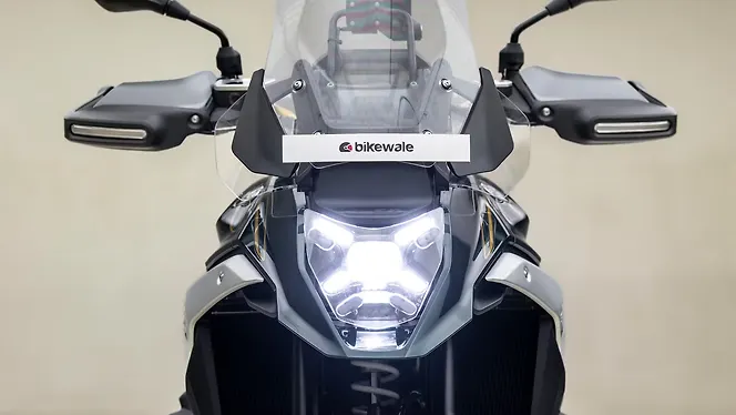 BMW R 1300 GS Head Light