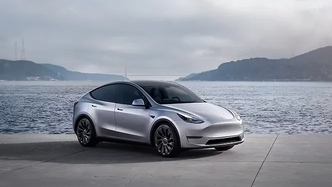Tesla Model Y Right Front Three Quarter