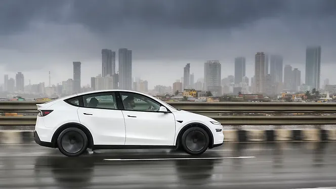 Tesla Model Y Right Side View