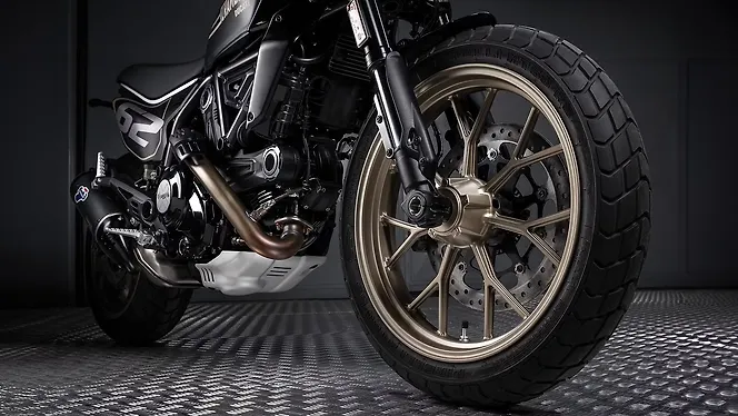 Ducati Scrambler Full Throttle Front Wheel