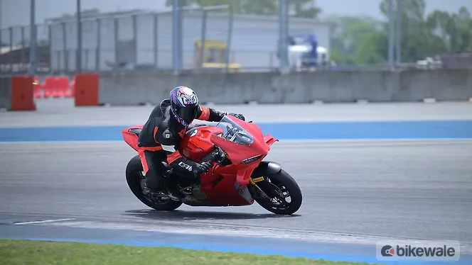 Ducati Panigale V4 Right Front Three Quarter