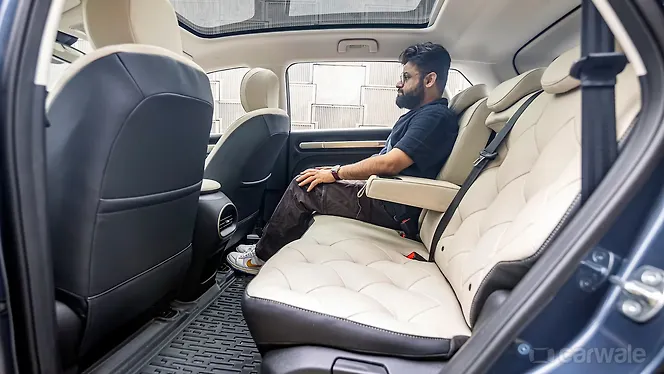 MG Windsor EV Second Row Seats