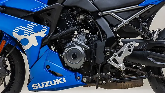 Suzuki GSX-8R Engine From Left