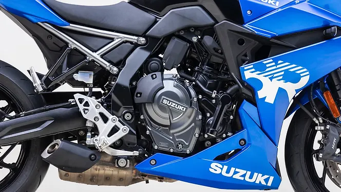 Suzuki GSX-8R Engine From Right
