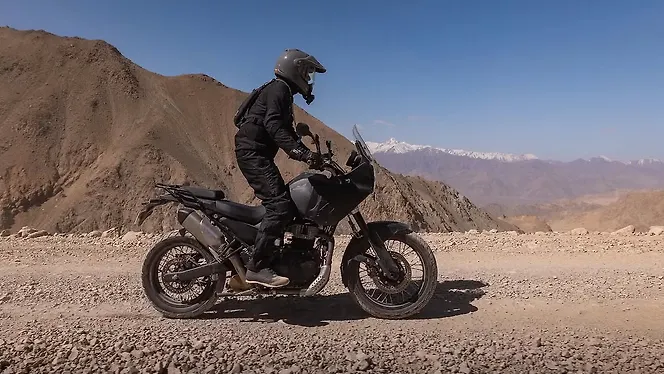 Royal Enfield Himalayan 750 Right Side View