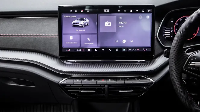 Skoda Octavia RS Infotainment System
