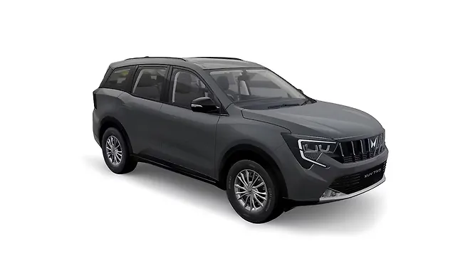 Mahindra XUV 7XO Right Front Three Quarter Mahindra XUV 7XO Right Front Three Quarter