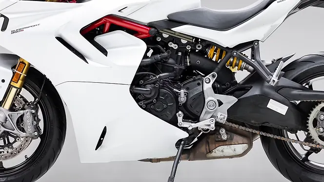 Ducati SuperSport Engine From Left