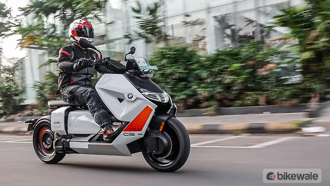 BMW CE 04 Right Front Three Quarter