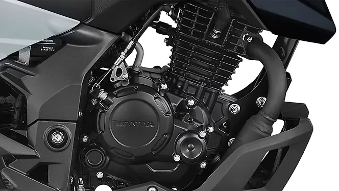 Honda CB 125 Hornet Engine From Right