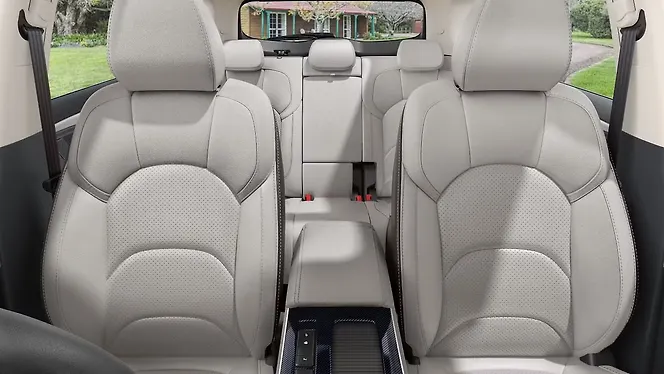 MG Hector Facelift Front Row Seats