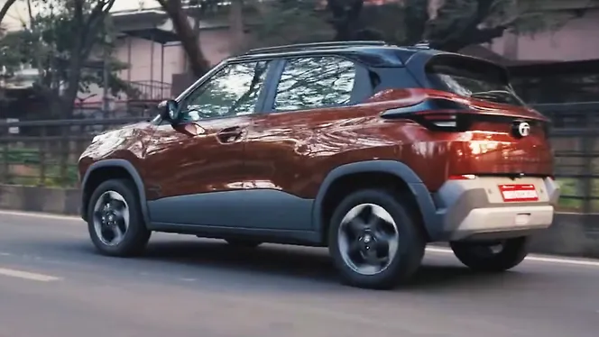 टाटा पंच ईवी लेफ्ट रियर थ्री क्वार्टर