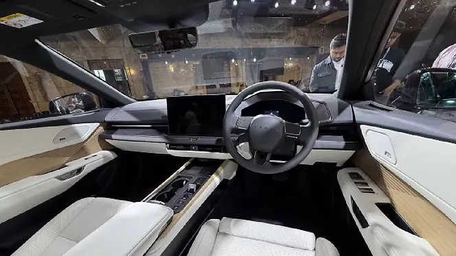 लेक्सस ईएस डैशबोर्ड