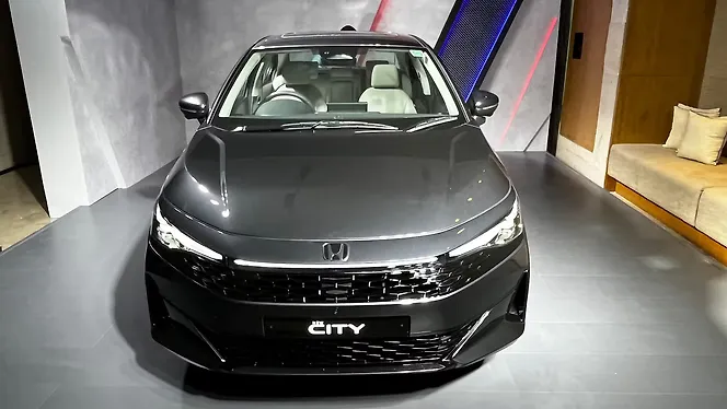 City ZX Petrol Automatic (CVT) on road Price | Honda City ZX