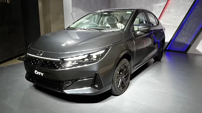 City ZX Petrol Automatic (CVT) on road Price | Honda City ZX