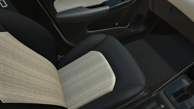 Toyota Glanza Front Row Seats