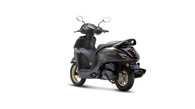 Yamaha Fascino 125 Left Rear Three Quarter