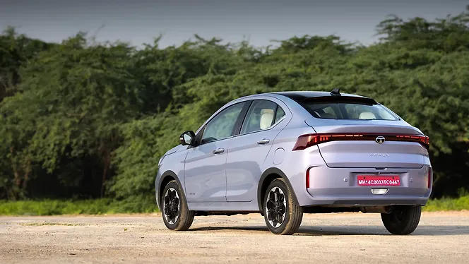 Tata Aeris Left Rear Three Quarter