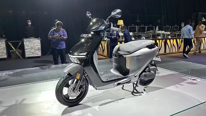 Honda QC3 Left Front Three Quarter