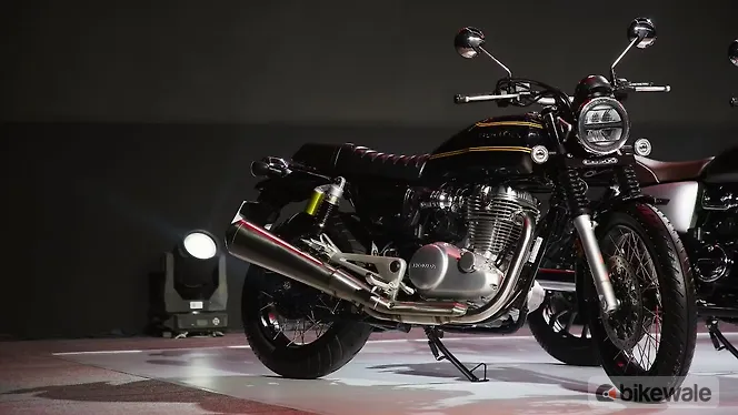 Honda CB500 Right Front Three Quarter