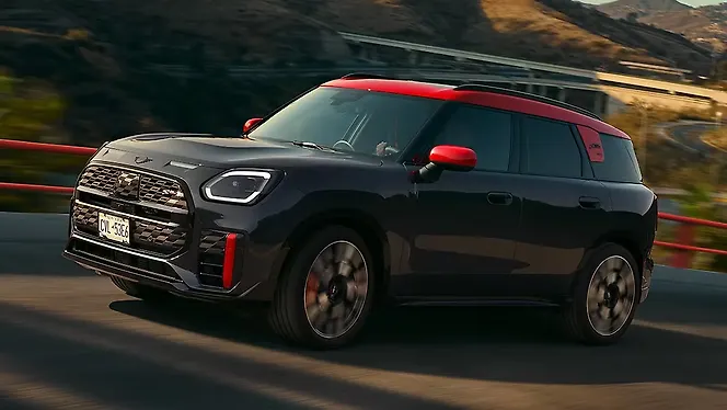 Mini Countryman Left Side View
