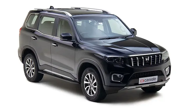महिंद्रा स्कॉर्पियो एन ठीक सामने तीन चौथाई