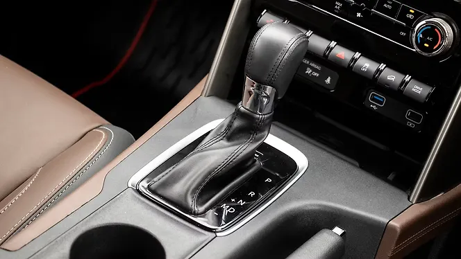 Mahindra Scorpio N Gear Shifter/Gear Shifter Stalk