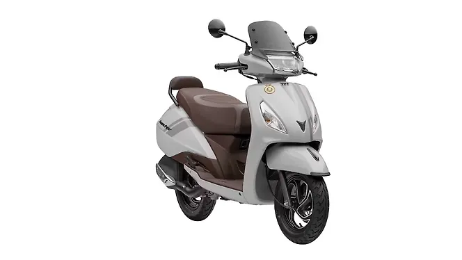 TVS Jupiter Right Front Three Quarter