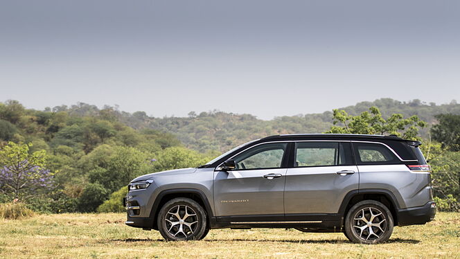 Jeep Meridian Left Side View