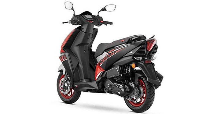 Tvs best sale scooty race