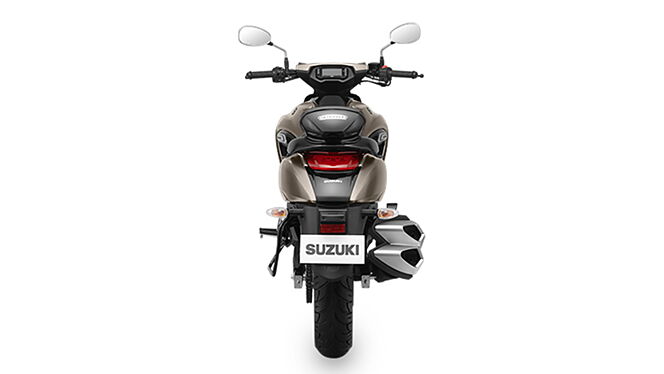 Suzuki Intruder 150 Rear