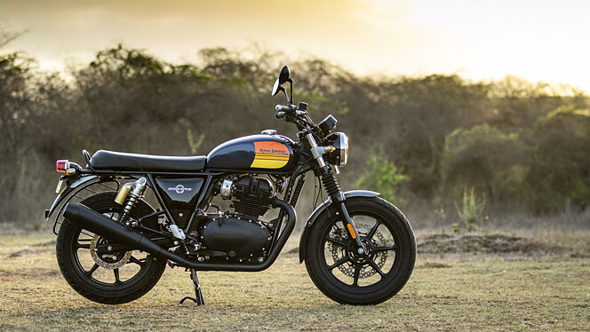 Royal Enfield Interceptor 650 Right Side View