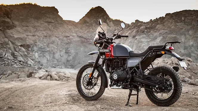 Royal Enfield Himalayan Left Rear Three Quarter