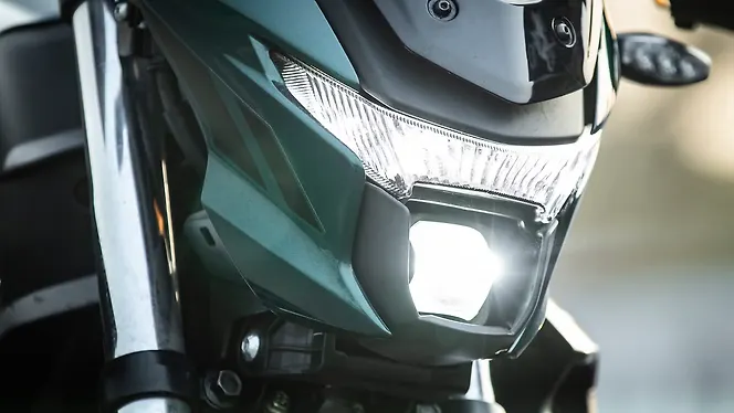 Yamaha FZ25 Head Light