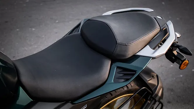 Yamaha FZ25 Seat