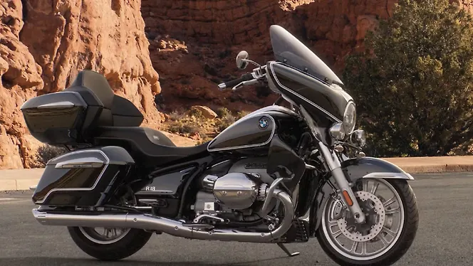 BMW R18 Price - Mileage, Images, Colours | BikeWale