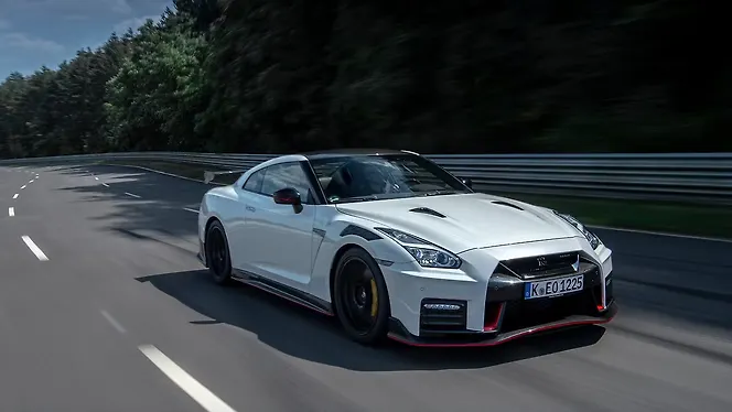 Nissan Nismo GT-R revealed ahead of official unveiling - CarWale