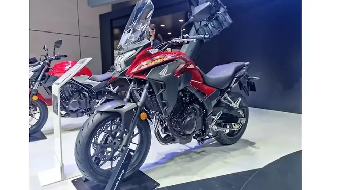 Honda CB300F Single-Cylinder Spotted in Trademark Docs